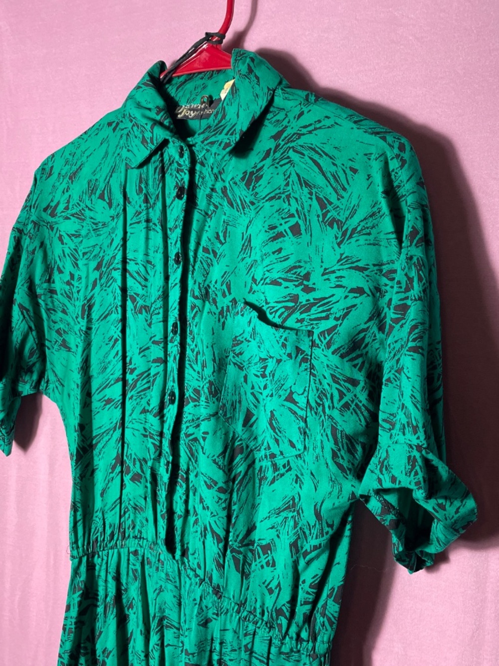 VINTAGE Med mid-80's pockets green blouson dress with black botanical pattern